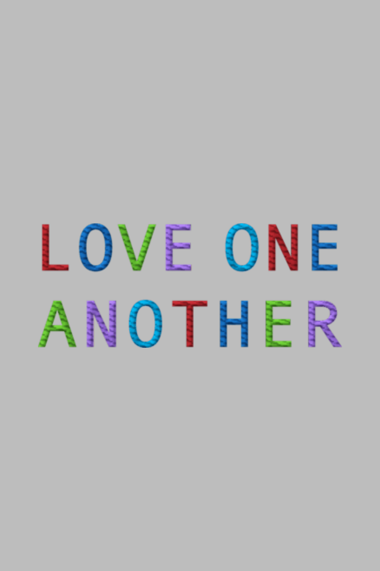 Stickmotiv Love One Another in Nahaufnahme - faire, nachhaltige Kleidung aus Bio-Baumwolle von Mission One More
