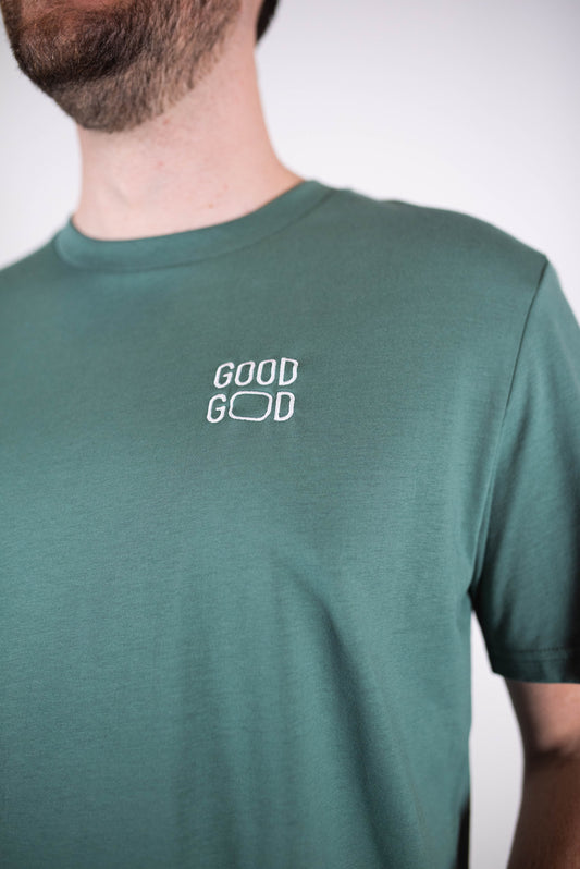 Model Nahaufnahme, Produkt T-Shirts, Motiv Good God, Farbe Green Bay