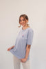 Model Oberkörperaufnahme, Produkt T-Shirt, Motiv Jesus Loves You, Farbe Lavender