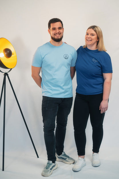 Model Gruppenaufnahme, Produkt T-Shirt, Motiv [Jesus], Farbe Worker Blue