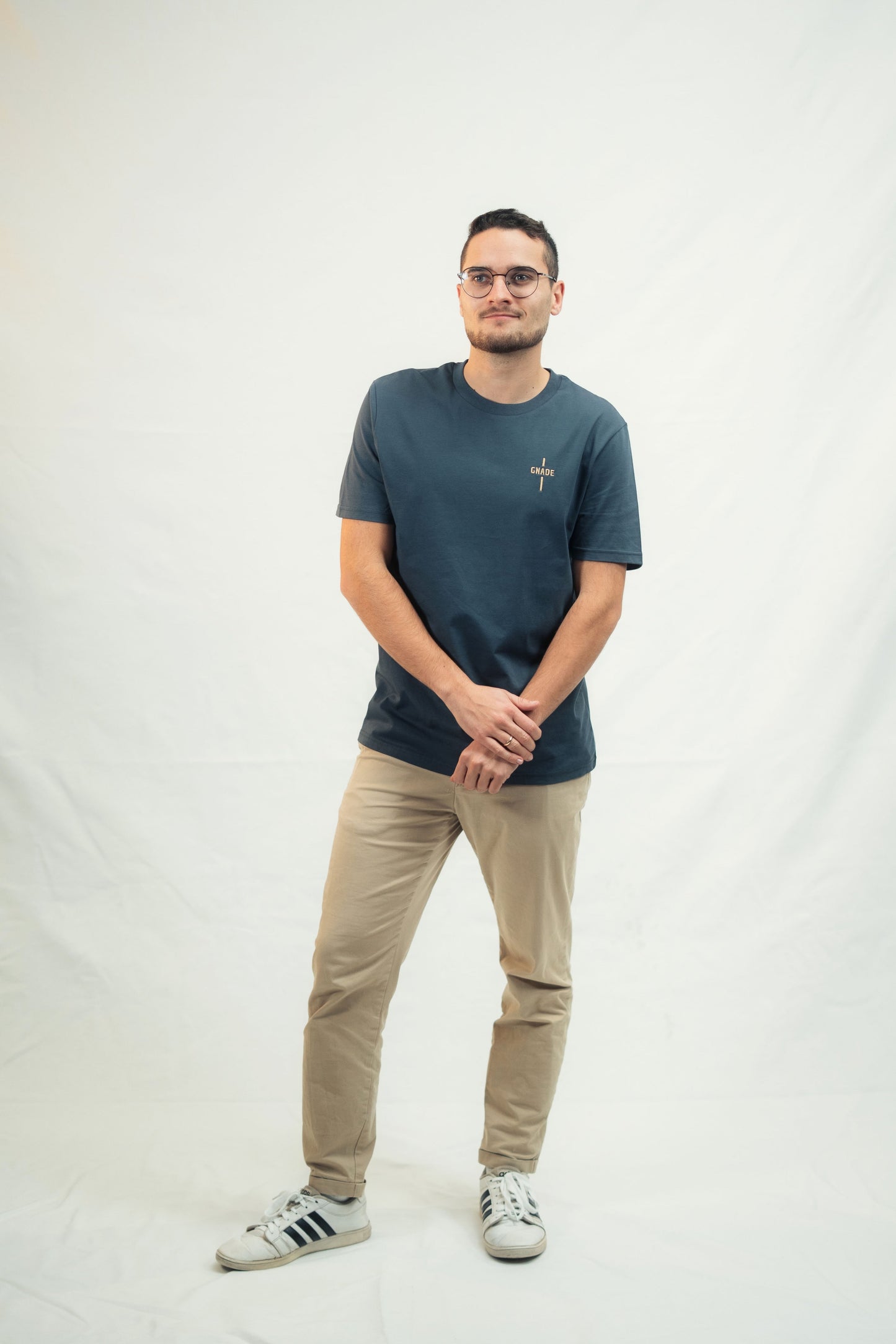 Mission One More hochwertiges Bio Baumwolle Shirt ‚Gnade‘ - christliche Streetwear