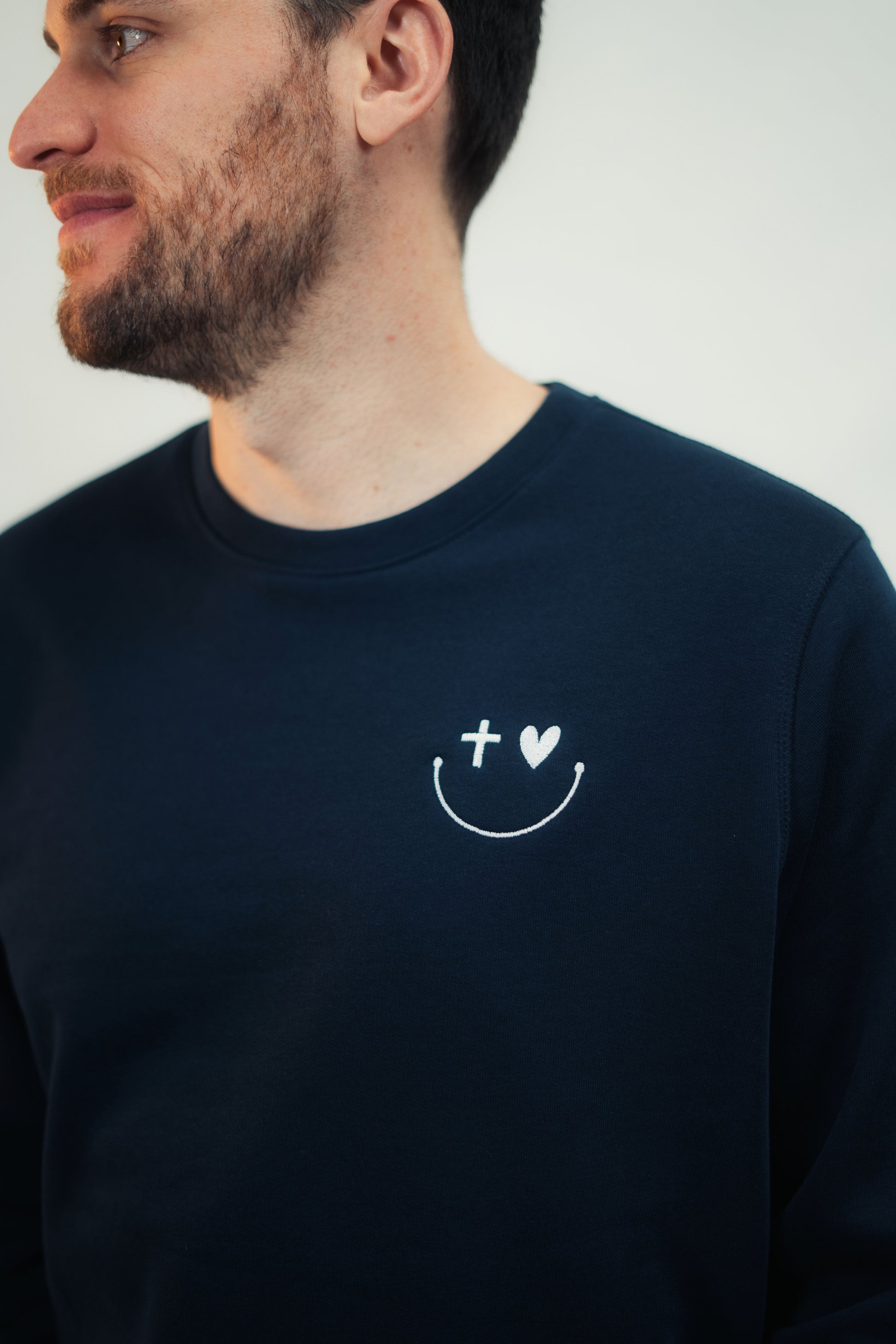 Mission One More Sweater ‚Smile‘ ökologische Bio-Baumwolle, minimalistisches Design
