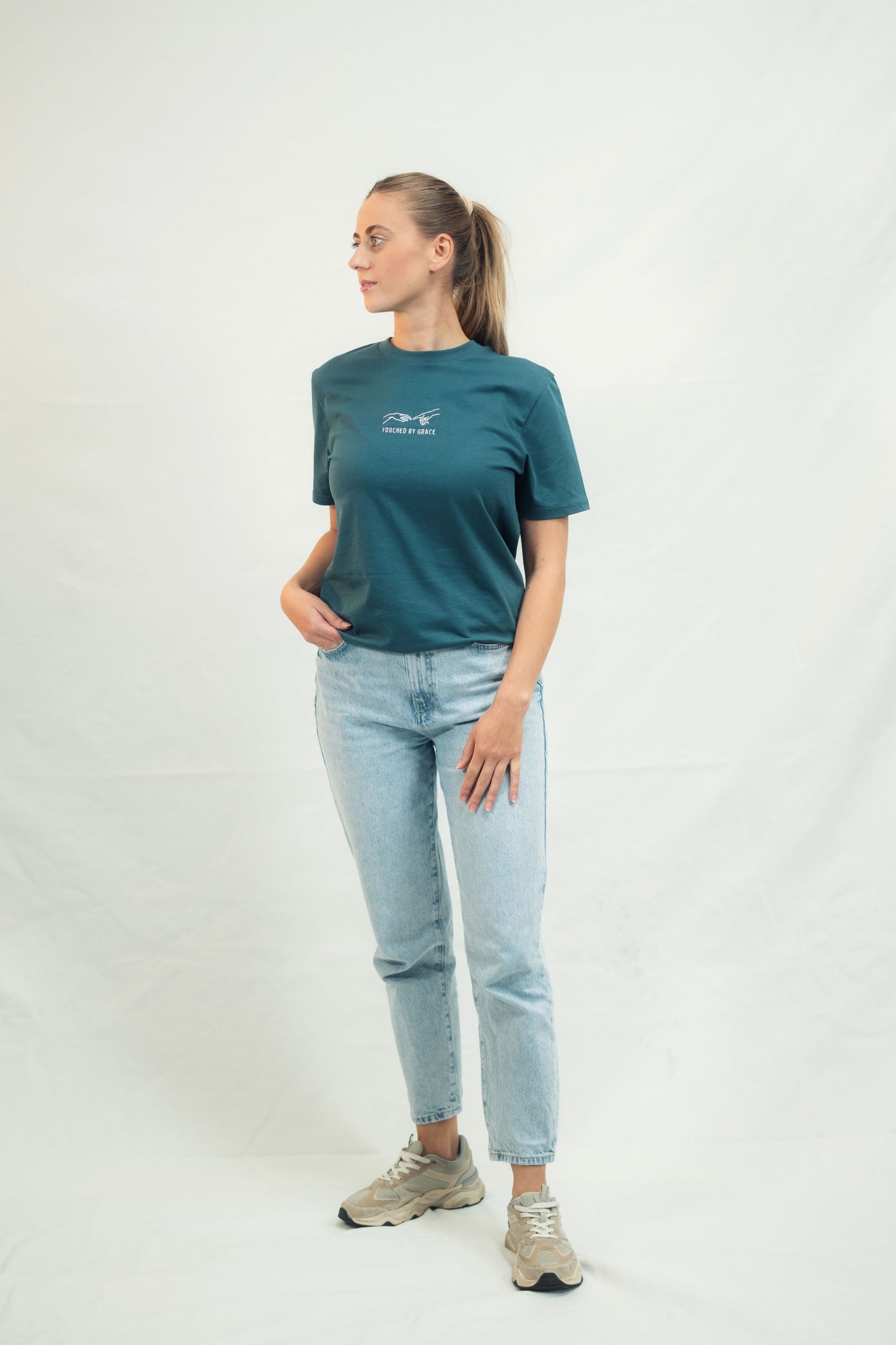 Mission One More Bio-Shirt Unisex ‚Touched by Grace‘ minimalistisches Design