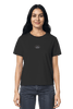 Minimalistisches Bio-Shirt mit kleinem Trust-Stick – nachhaltige Kleidung mit tiefem Sinn