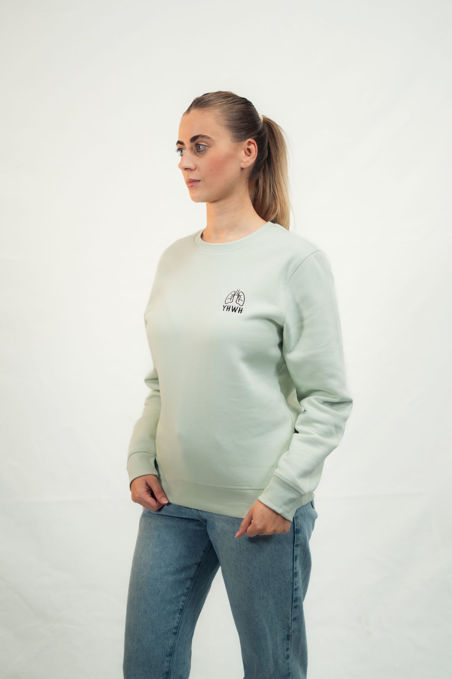 Mission One More Sweatshirt ‚YHWH‘ aus hochwertiger & zertifizierter Bio-Baumwolle